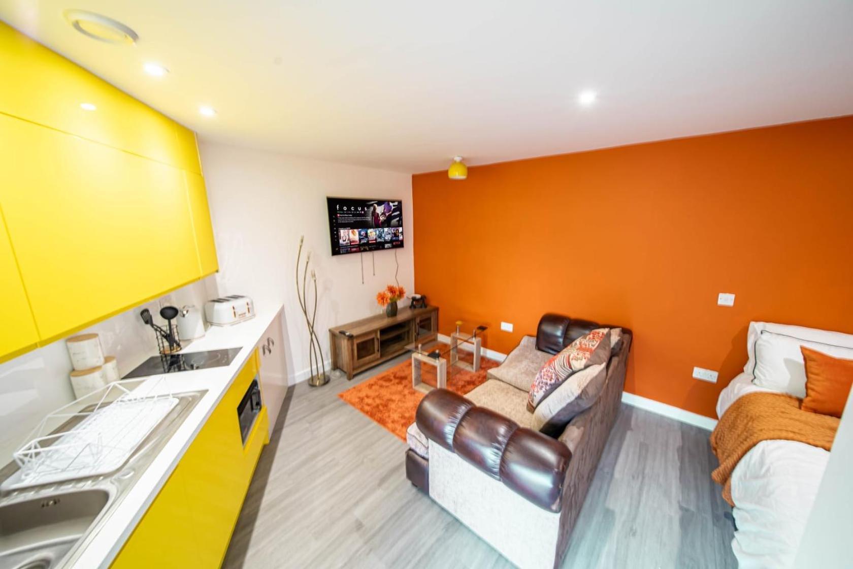Corner Studio Apartment In Sheffield Exterior foto